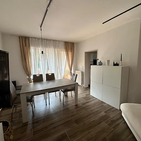 Renovated In The Zooviertel *